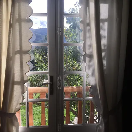 Grande Maison Familiale Nyaraló *